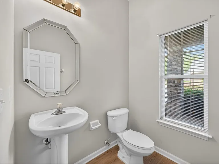 6377 Island Forest Dr #D — Photo 22
