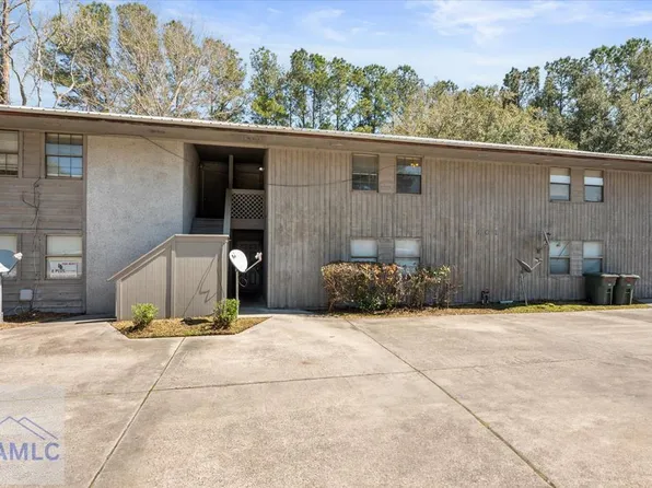 401 Oak Ridge Bnd #4&6, Hinesville, GA 31313