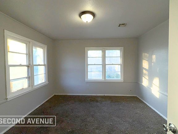 5th image of 1920 NE 29th St