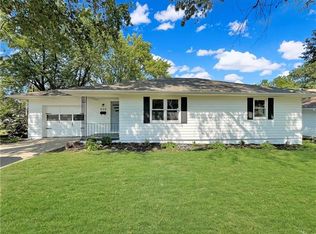606 W 22nd St, Higginsville, MO 64037