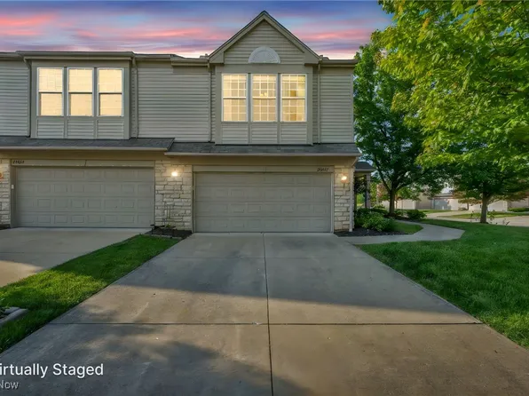 29027 Nottingham Ct, Olmsted Township, OH 44138