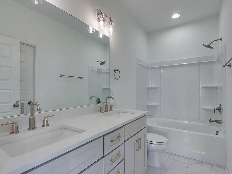 169 Bess Blvd — Photo 12