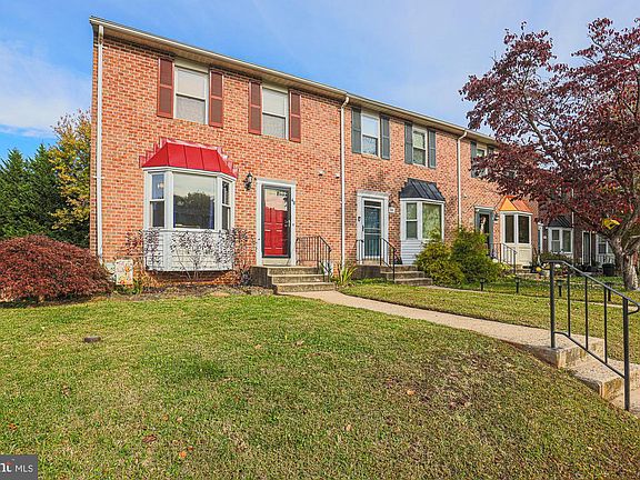 2nd image of 48 Stoneway Pl