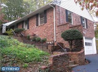 703 Ambleside Dr, Wilmington, DE 19808