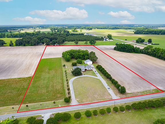 5th image of 144 Loop Road