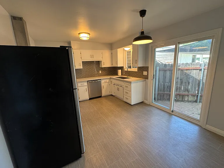 4101 Newell St — Photo 10