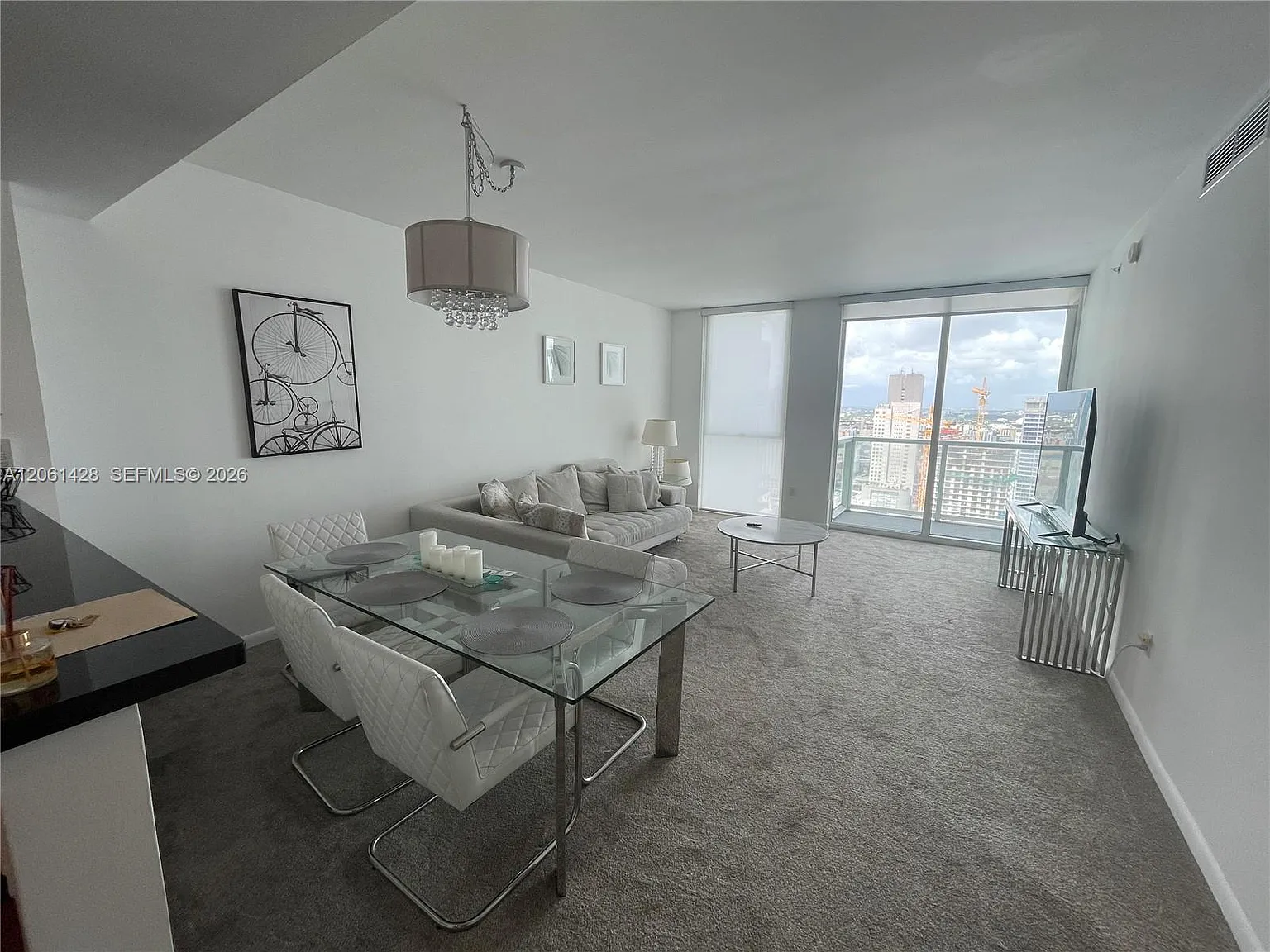 Vizcayne South Condo — Photo 2