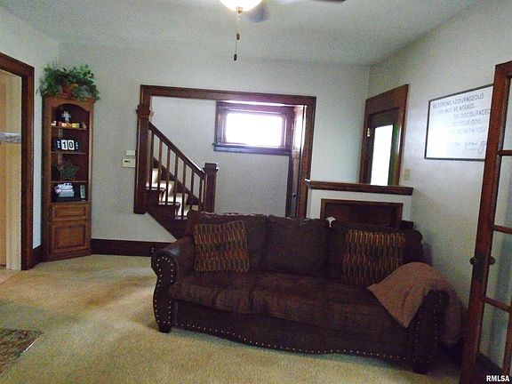 4th image of 2426 Farnam St