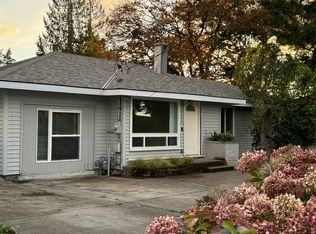 11204 E Burnside St, Portland, OR 97216