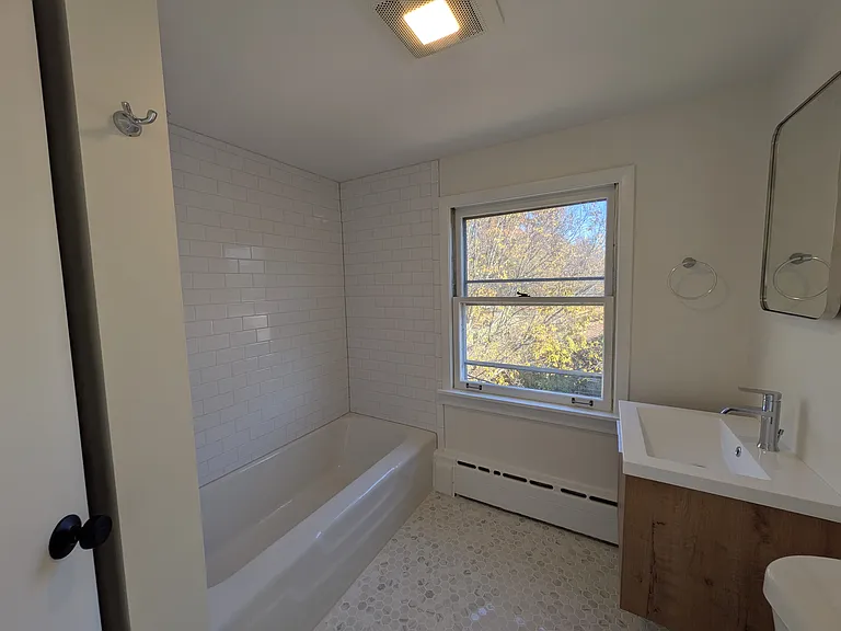 1516 Lee St — Photo 29