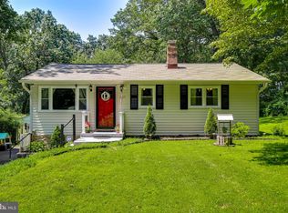 1207 Piney Breeze Ln, Westminster, MD 21157