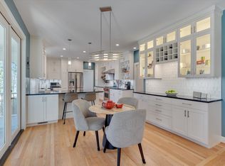 110 Ashworth Dr, Durham, NC 27707