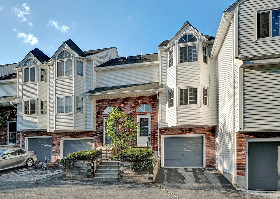 1st image of 175 Tall Oaks Dr Unit E