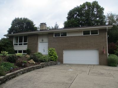 1001 Golfview Dr, McKeesport, PA, 15135