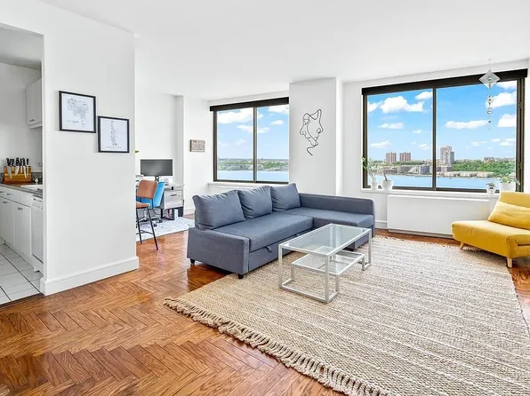 200 Riverside Blvd, New York, NY