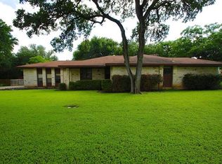 212 Caracara Dr, Buda, TX 78610
