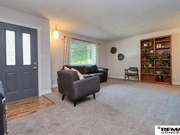 2nd image of 4749 Duxhall Dr
