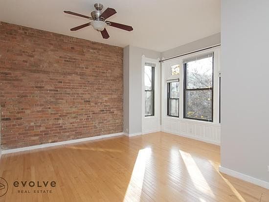 2nd image of 2129 N Sheffield Ave APT 3