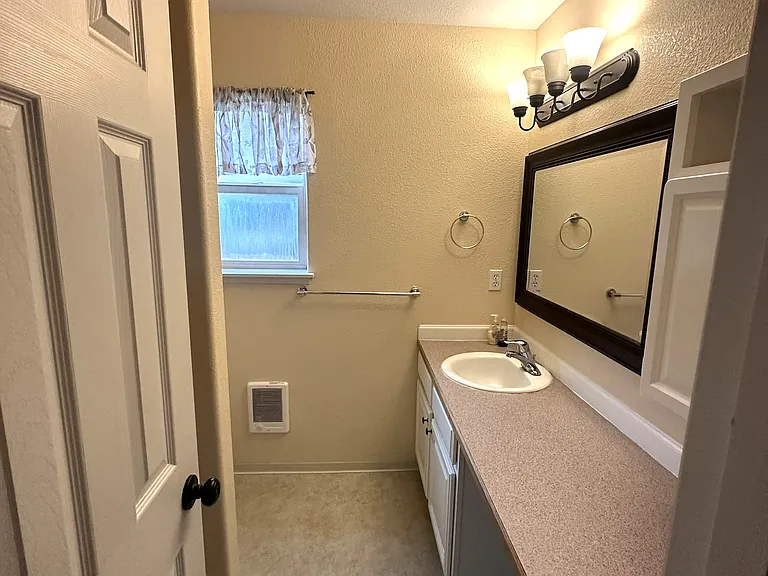 2457 Bowman Rd — Photo 22