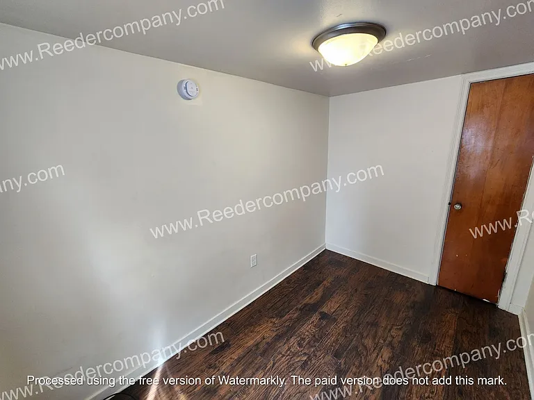 35 Carroll Street — Photo 9