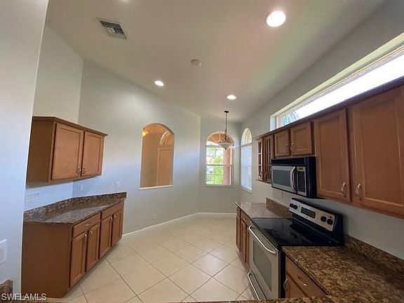 4th image of 15302 Cortona Way