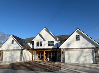 208 N Robinson St #A, Delphi, IN 46923