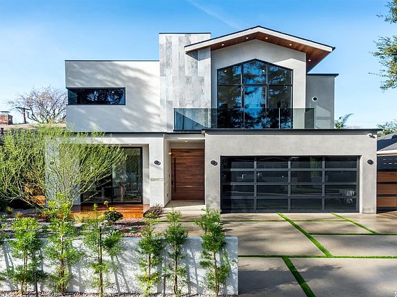 4th image of 4131 Benedict Canyon Dr