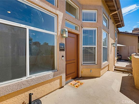 2nd image of 19431 Rue De Valore APT 22L