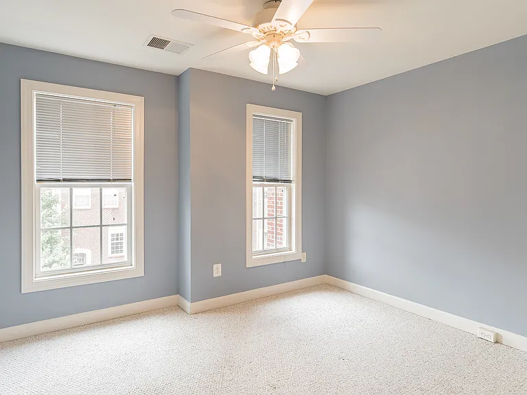 7979 Vigne Ct — Photo 22