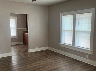 1217 W Idaho Ave, Chickasha, OK 73018