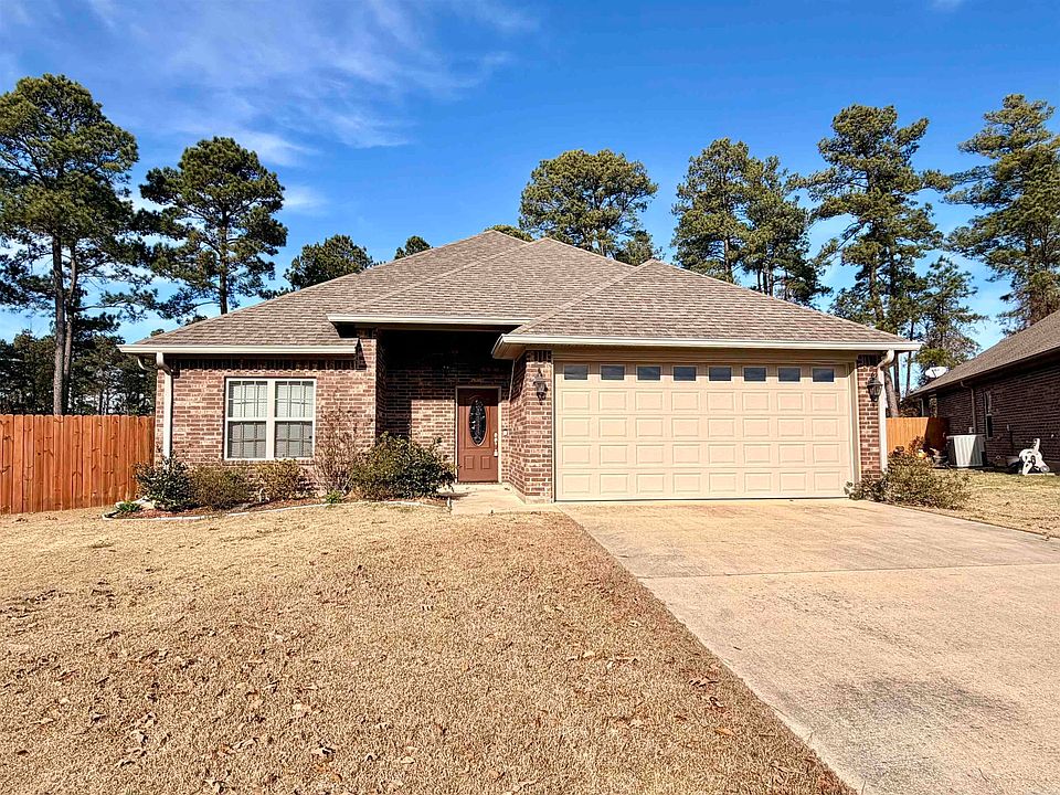 1st image of 197 Waverly Cir