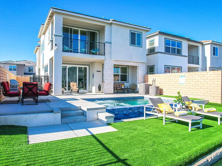 43180 Portuale Ct — Photo 81