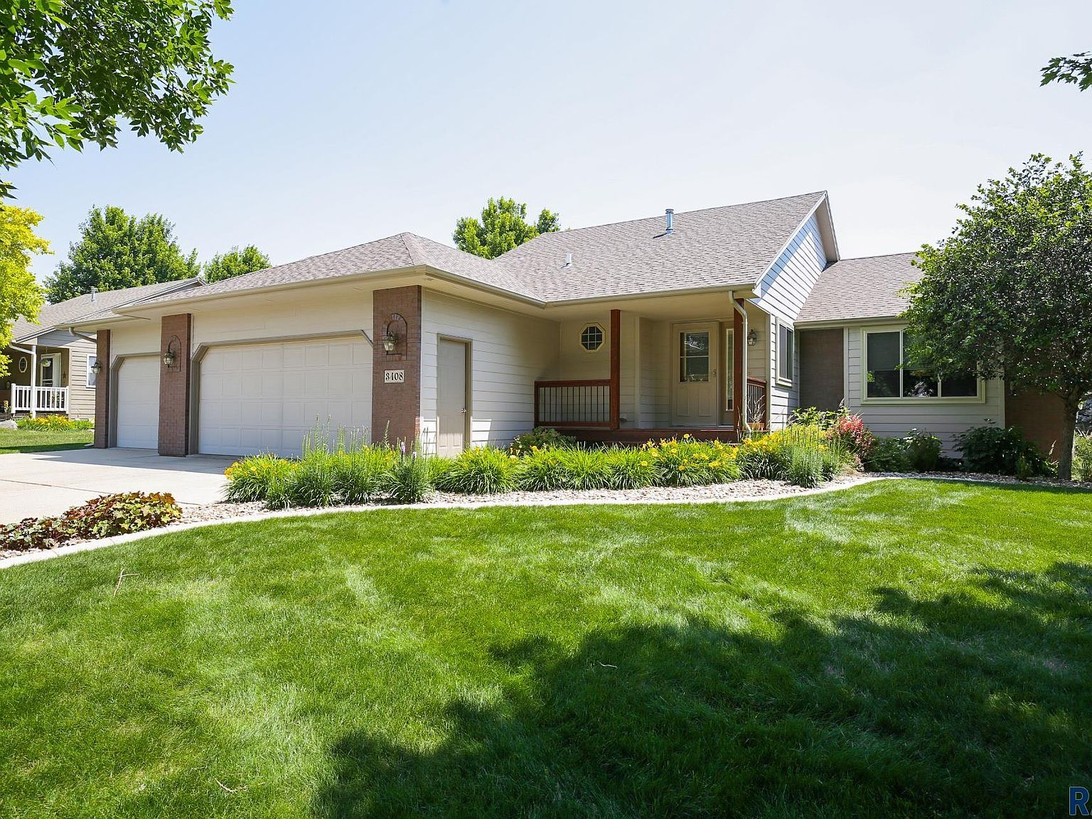 3408 S Moonflower Ave, Sioux Falls, SD 57110 MLS 22304069 Zillow