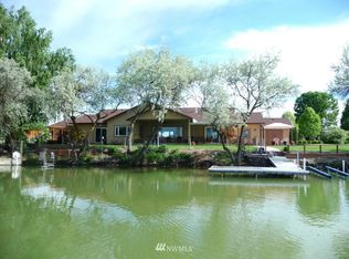 1015 S Laguna Dr, Moses Lake, WA 98837