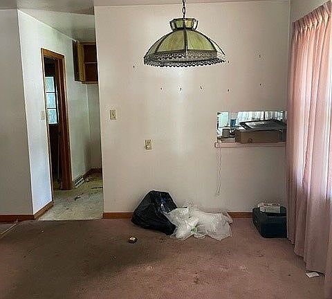 4th image of 315 NE 2nd St
