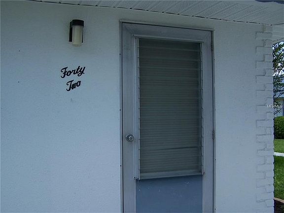 3rd image of 1901 Andover Way APT 42