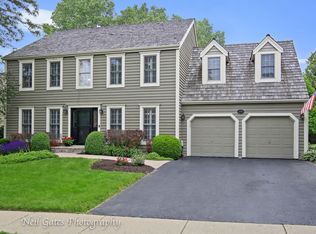 658 Lexington Sq W, Gurnee, IL 60031