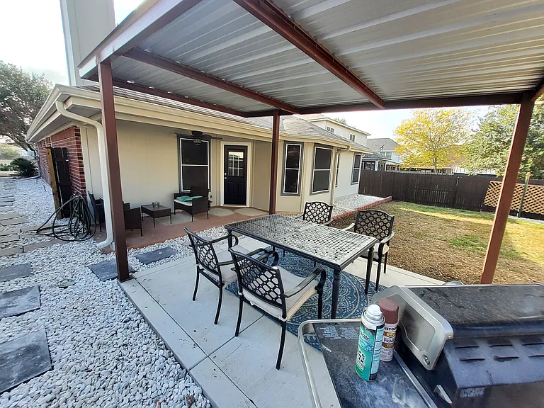 10007 Autumn Run Ln — Photo 31