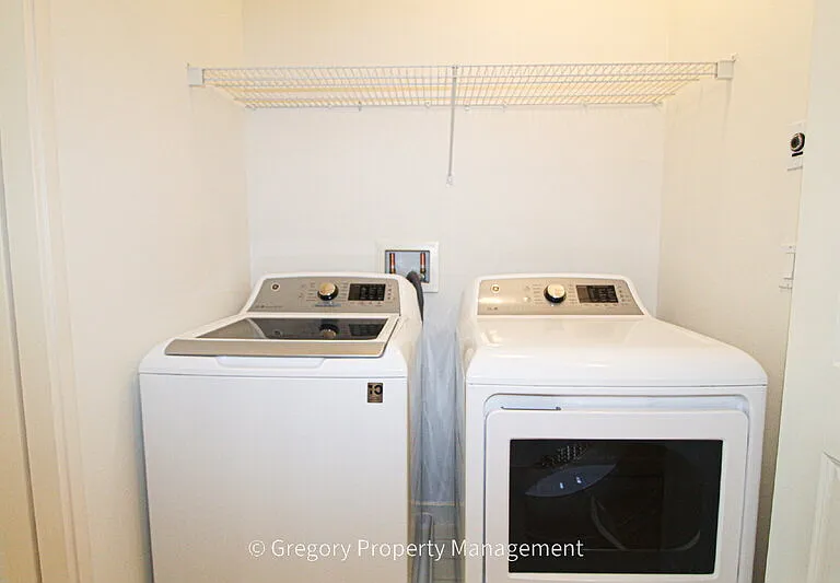 13824 N Creek Dr #802 — Photo 22