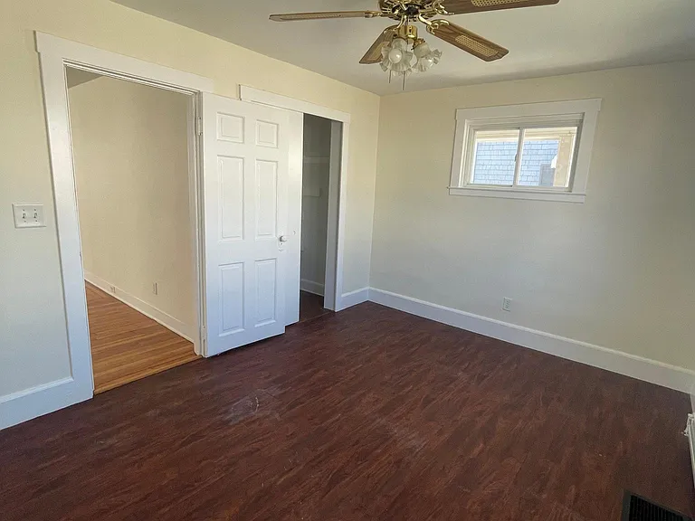 63 Lawn Ave — Photo 9