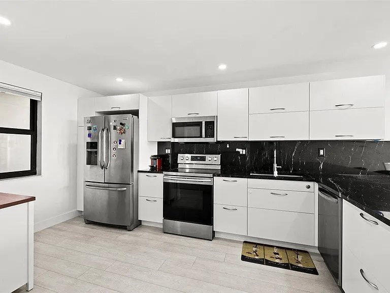 1401 N Riverside Dr #1104 — Photo 4