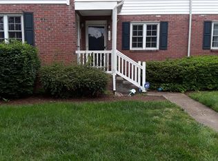 19 Bender Ct, Portsmouth, VA 23702