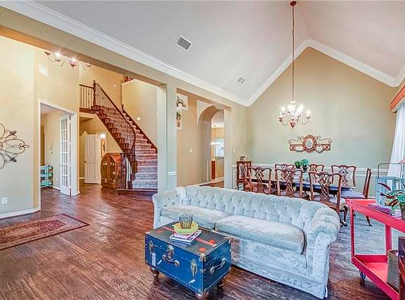 3rd image of 2709 Quail Cove Dr