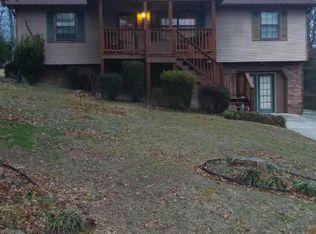 383 Diamond Dr, Chickamauga, GA 30707