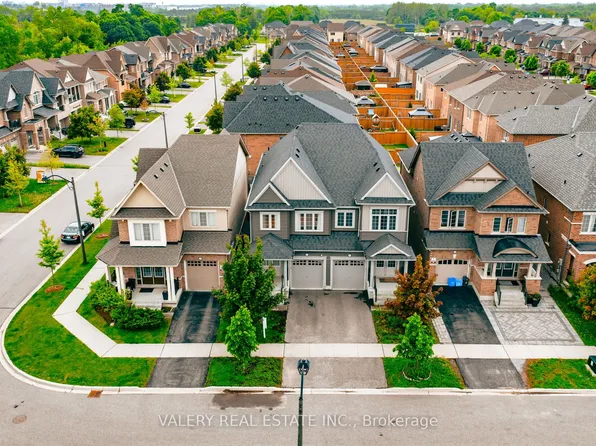 2442 Equestrian Cres, Oshawa, ON L1L 0L7