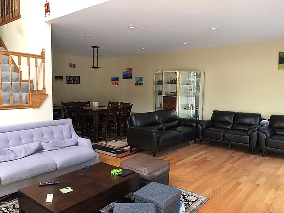 3rd image of 1184 Harmon Blvd
