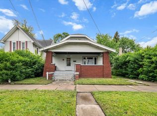 1019 2nd St NW, Grand Rapids, MI 49504