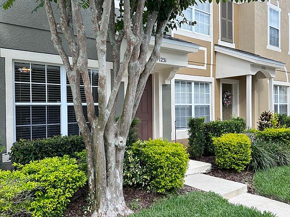 4th image of 1231 Pepperdine Ln