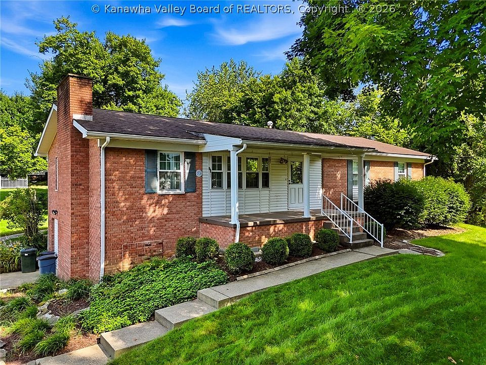 1st image of 427 Ponderosa Dr