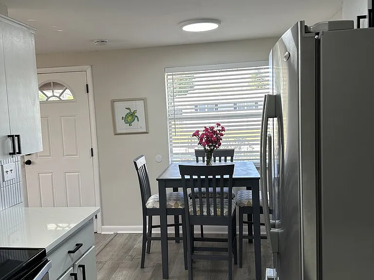 Southern Comfort Dr — Photo 10